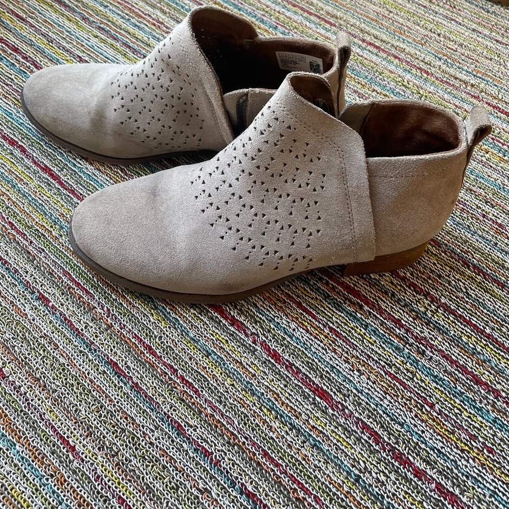 Toms booties